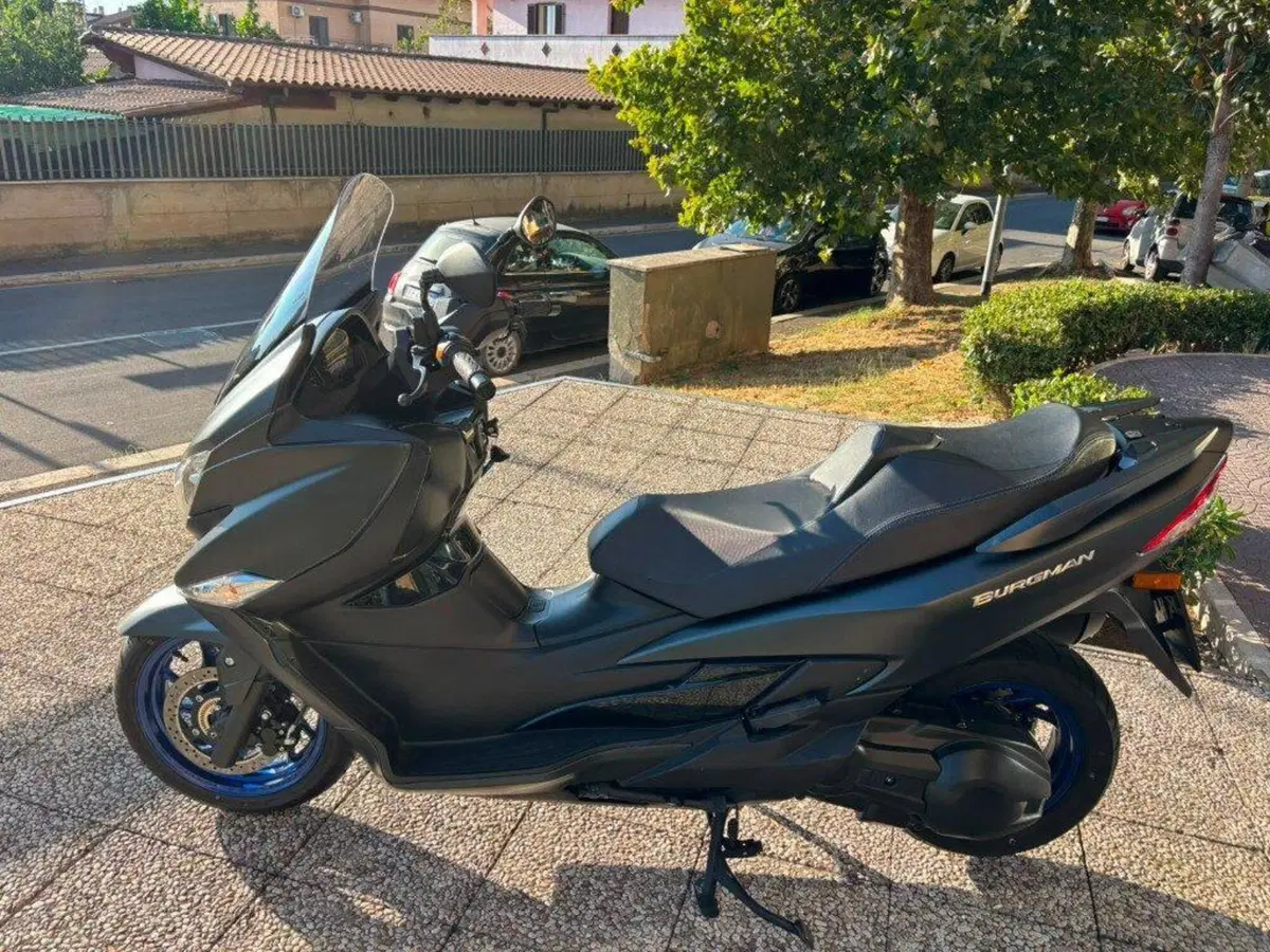 Suzuki Burgman AN 400 (2017 - 20) (10)