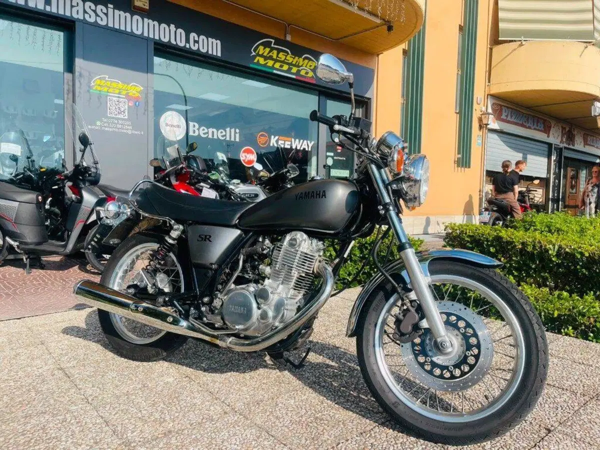 Yamaha SR 400 (2013 - 17) (8)