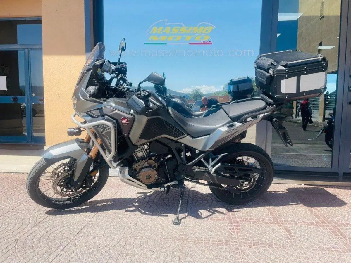 Honda Africa Twin CRF 1100L (2022 - 23) (7)