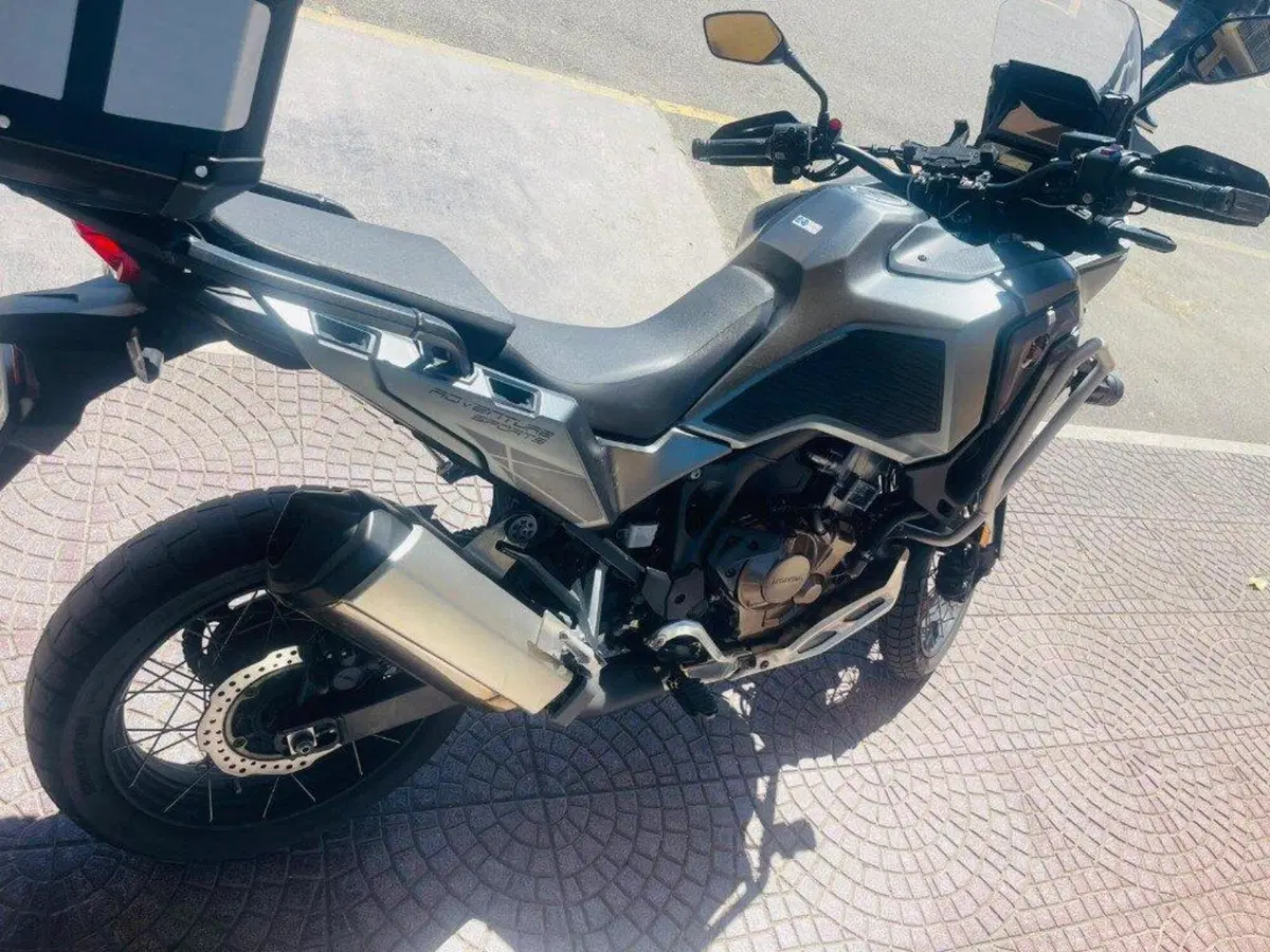 Honda Africa Twin CRF 1100L (2022 - 23) (8)