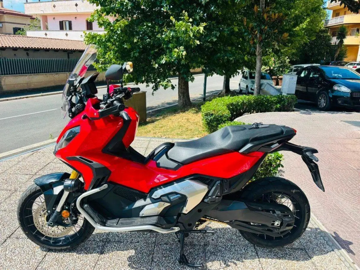 Honda X-ADV 750 DCT (2021 - 24) (5)
