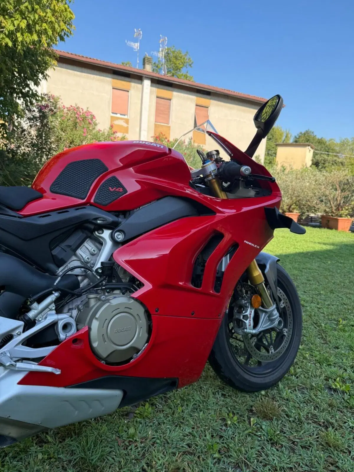 Ducati Panigale V4 S 1100 (2021) (3)
