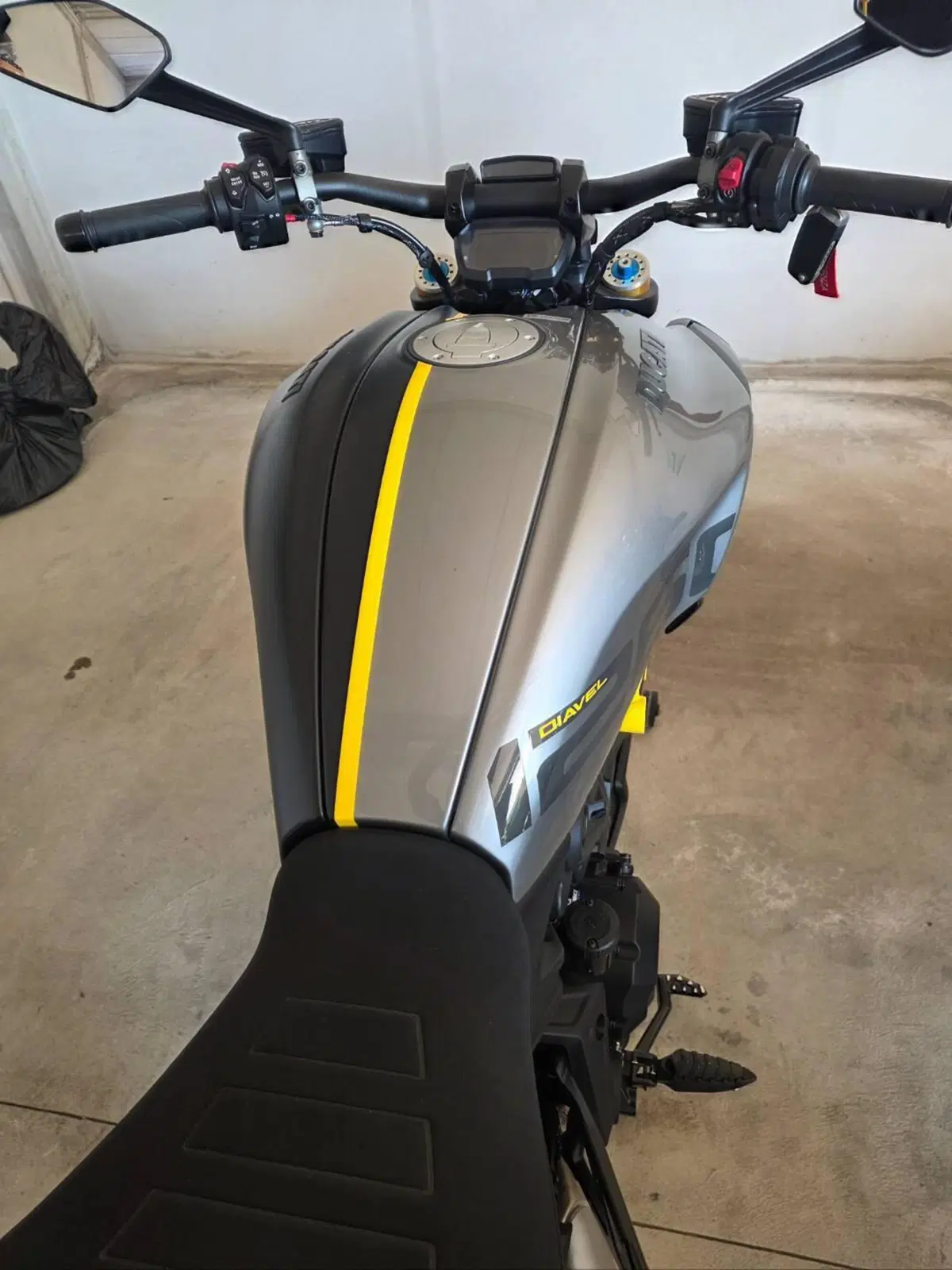 Ducati Diavel 1260 S (2021 - 22) (2)