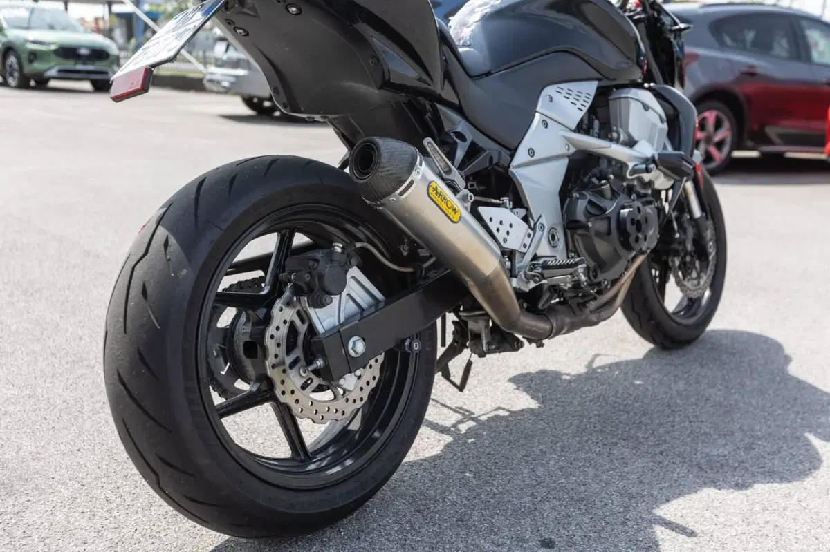 Kawasaki Z 750 (2007 - 14) (7)