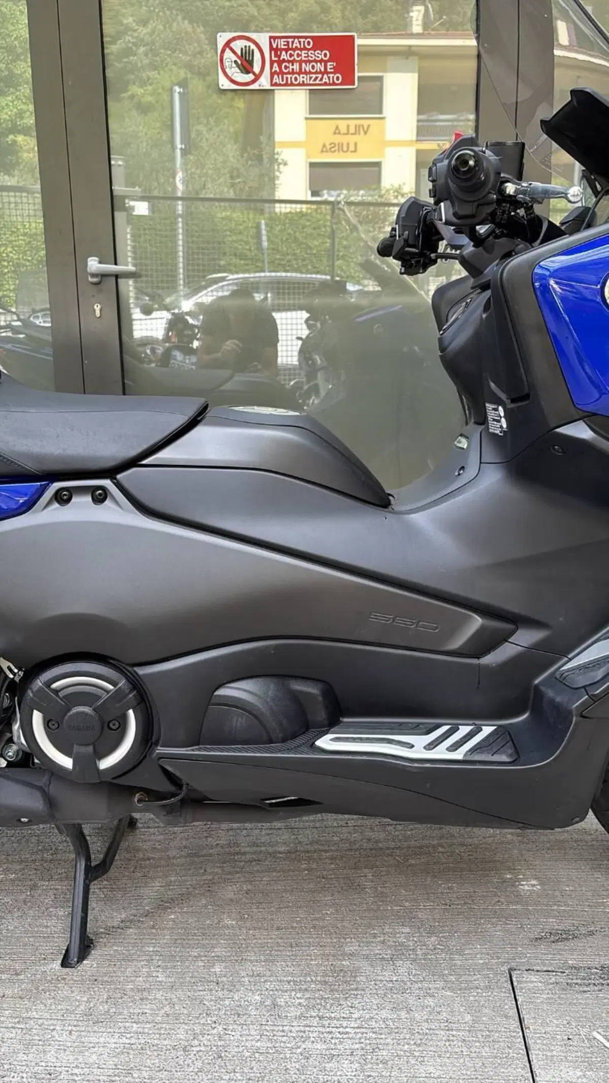 Yamaha T-Max 560 (2025 - 26) (8)