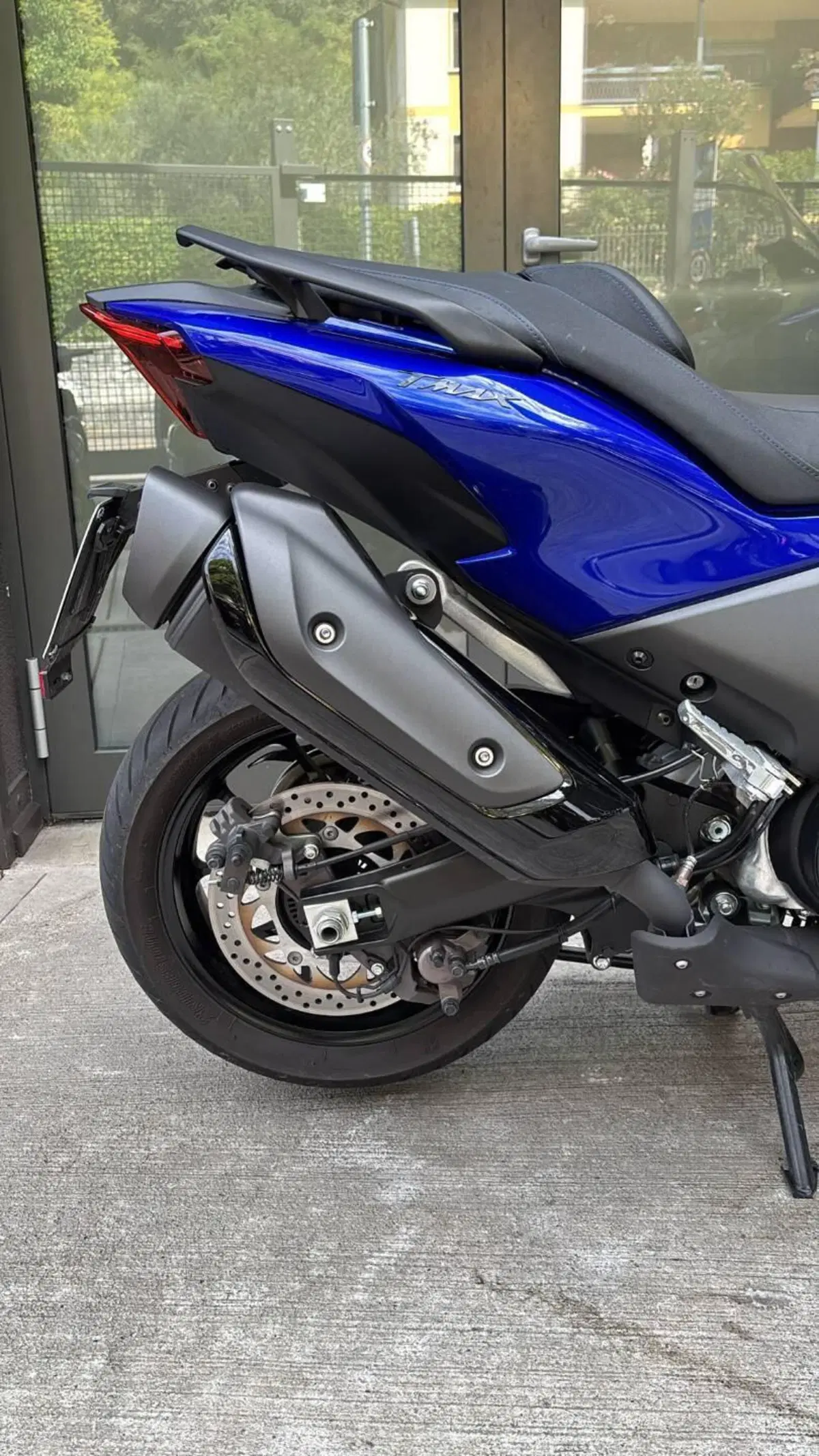 Yamaha T-Max 560 (2025 - 26) (9)