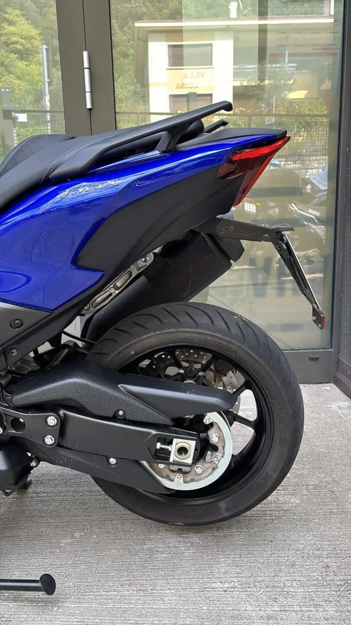 Yamaha T-Max 560 (2025 - 26) (11)