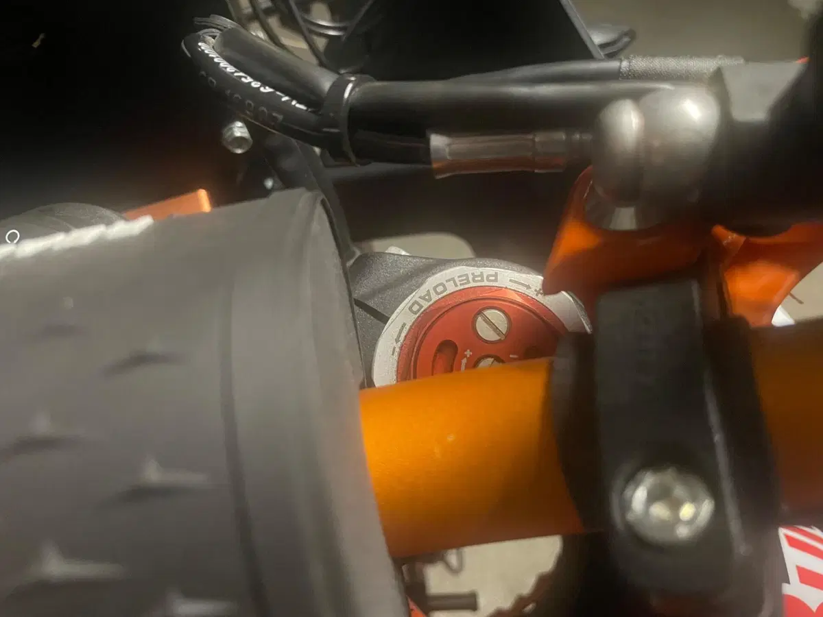 KTM 890 Adventure R (2025 - 26) (4)