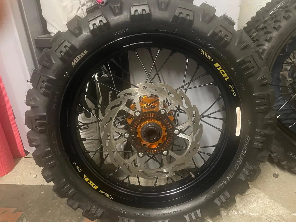 KTM 890 Adventure R (2025 - 26) (8)