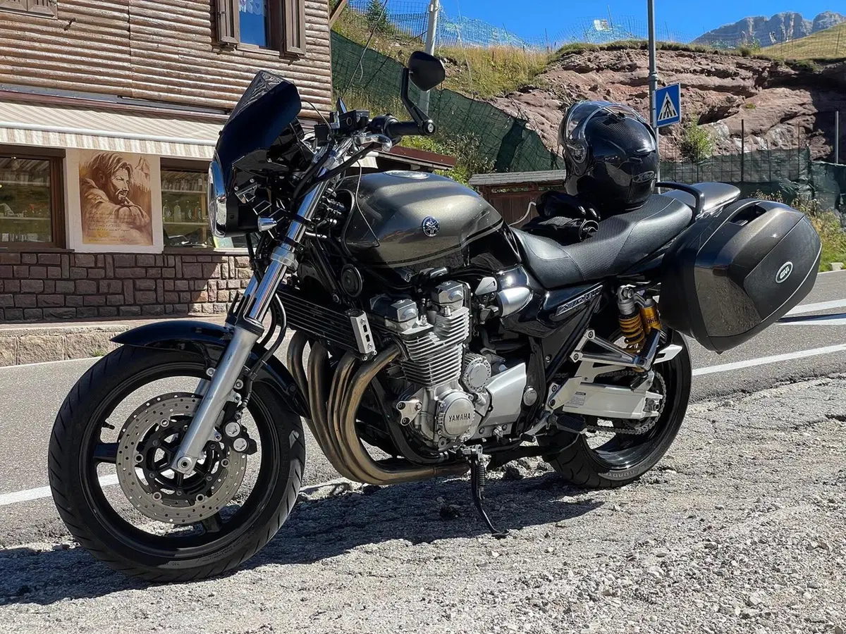 Yamaha XJR 1300 (2006 - 14)