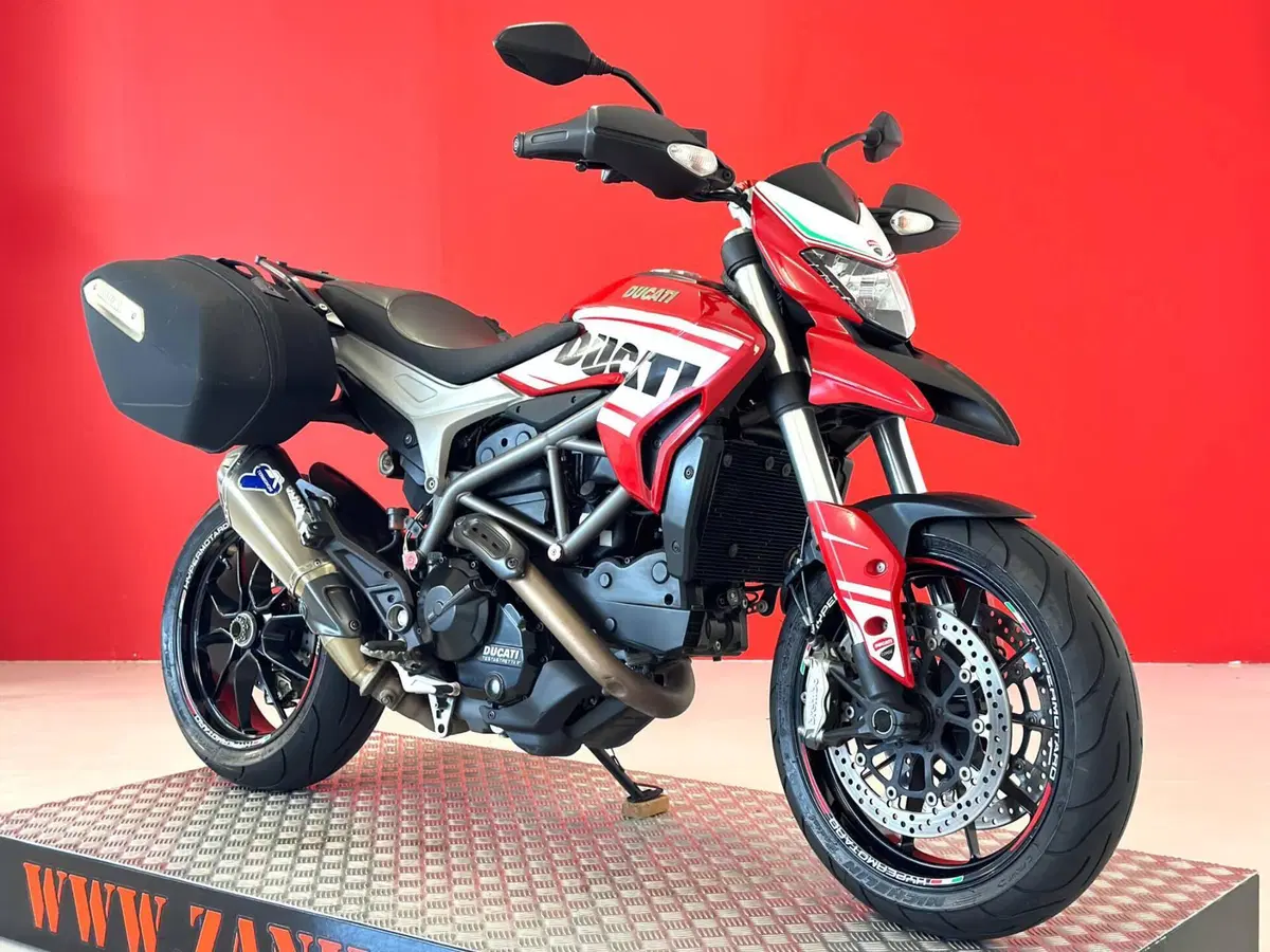 Ducati Hyperstrada 821 (2013 - 15) (12)