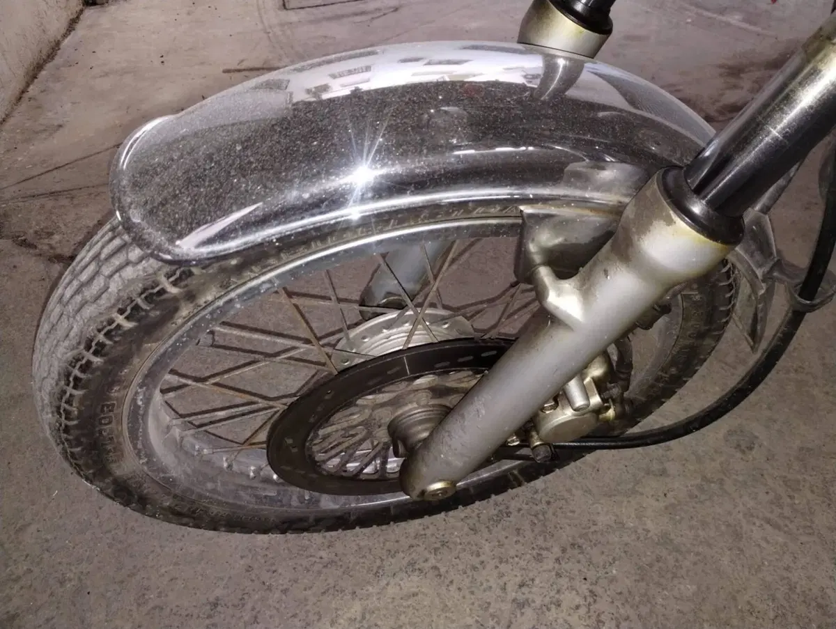 Suzuki TU 250 X (1997 - 03) (6)