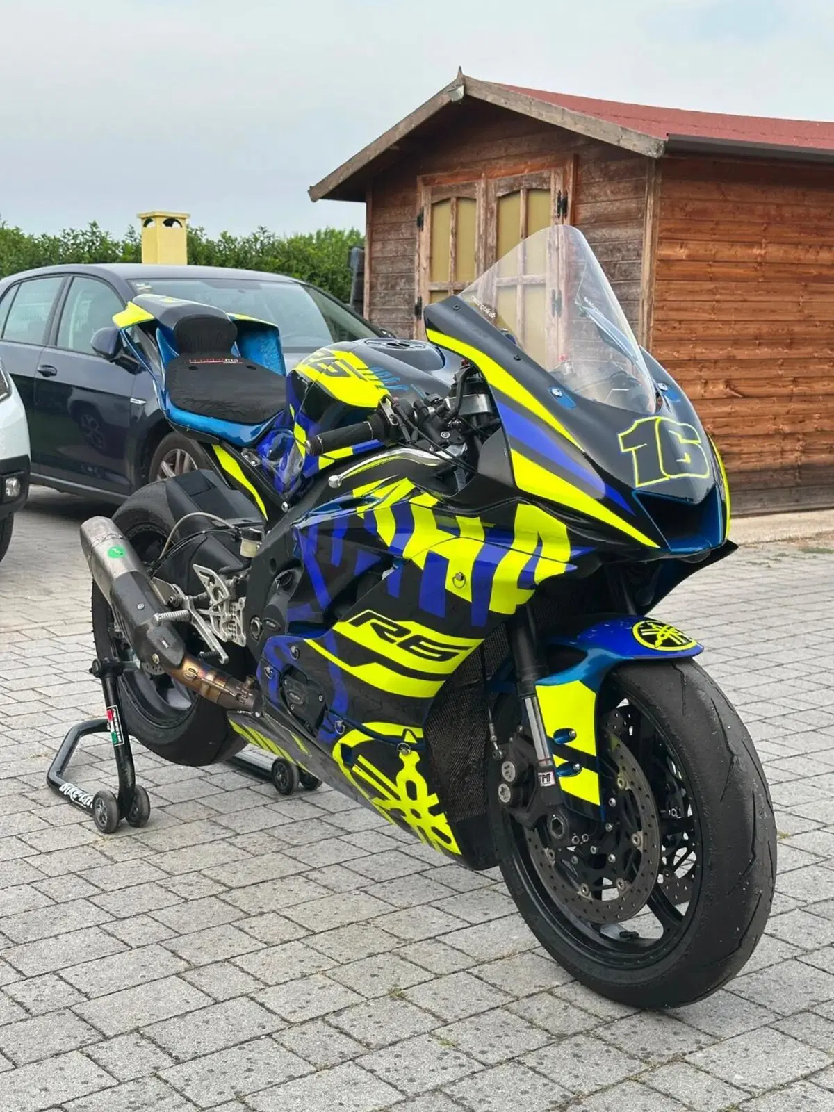 Yamaha YZF R6 Race (2021)