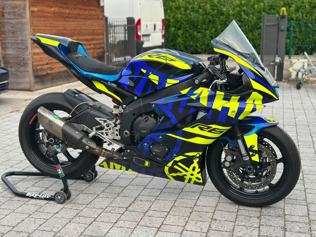 Yamaha YZF R6 Race (2021) (2)