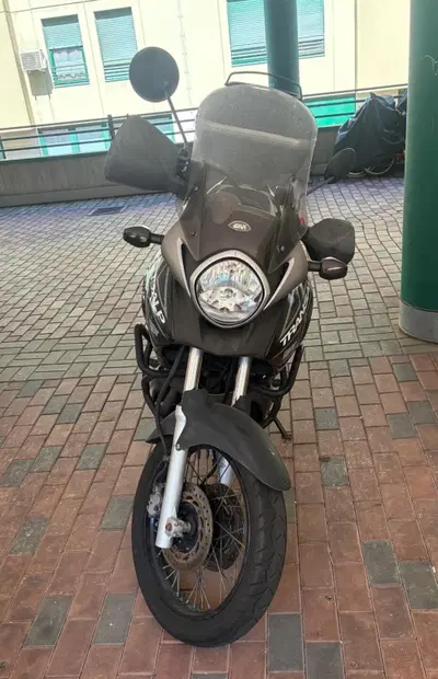 Honda Transalp XL 700 V ABS (2007 - 2013) usata