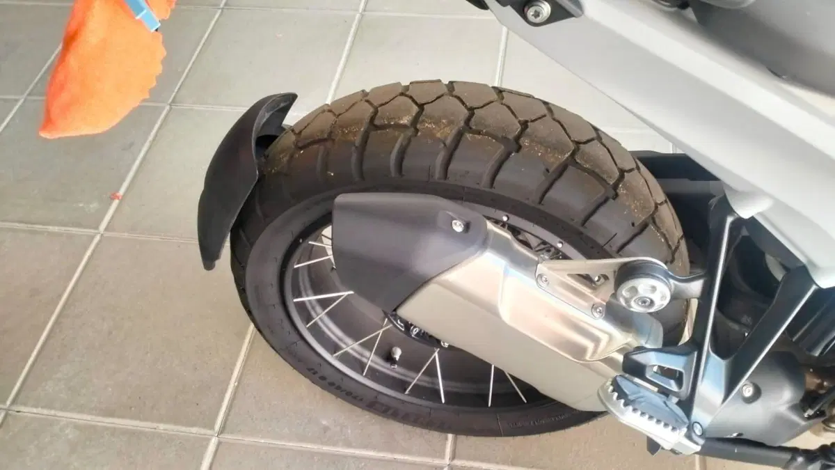 Bmw R 1300 GS Trophy (2023 - 26) (8)