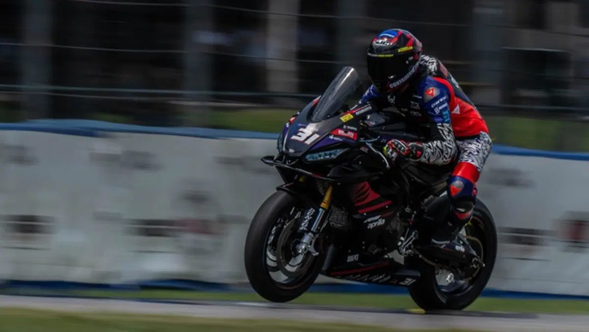 MotoAmerica: Vossberg e Aprilia campioni a 16 anni (7)