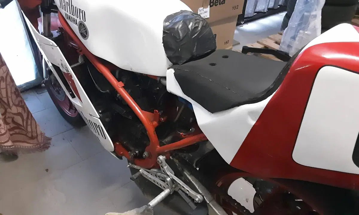 Yamaha RD350 (4)