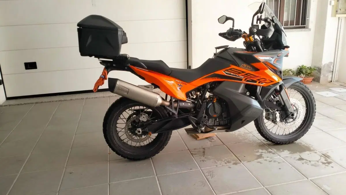 KTM 890 Adventure (2022) (2)