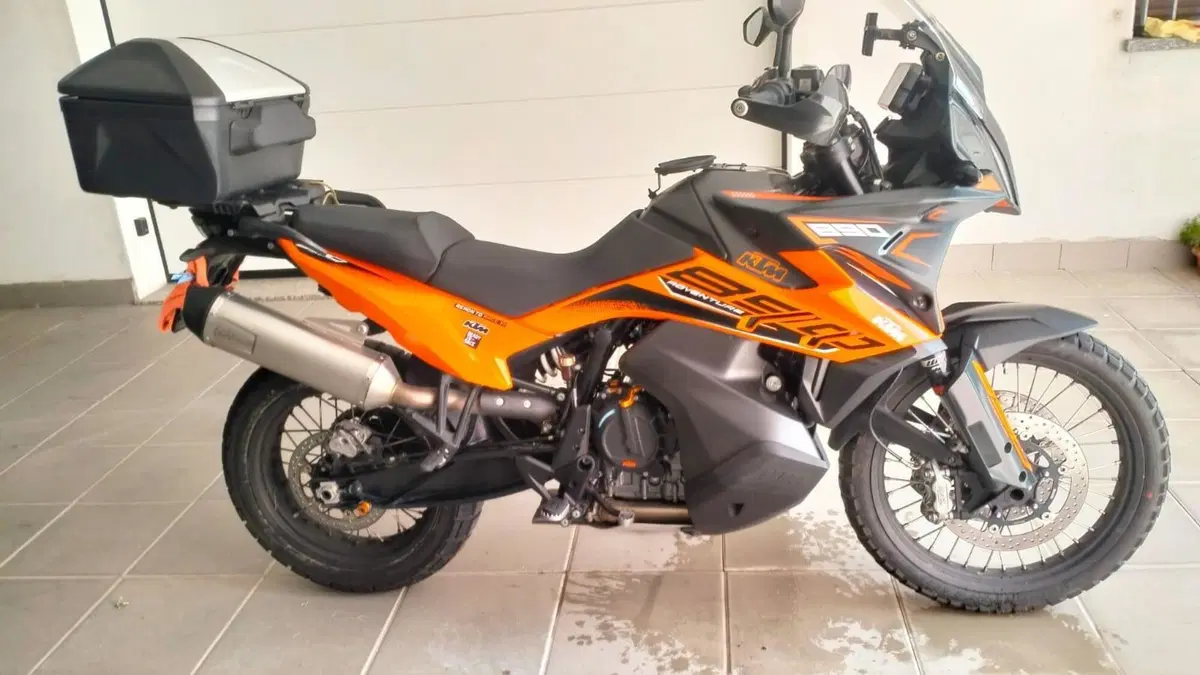 KTM 890 Adventure (2022)