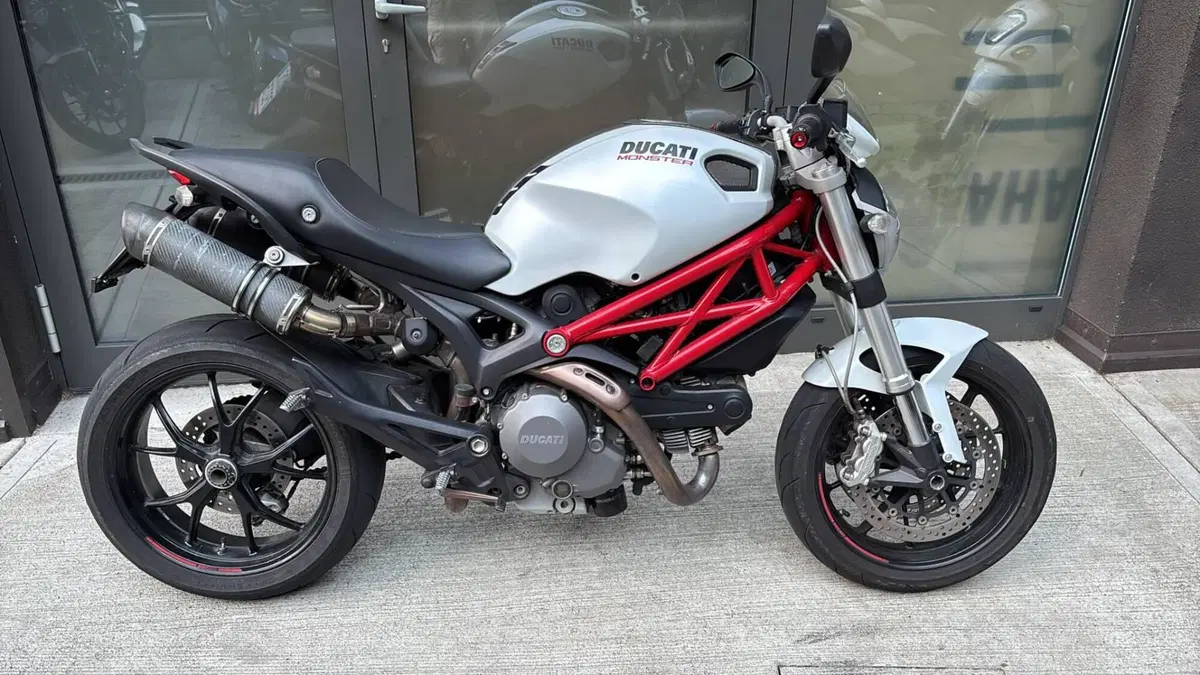 Ducati Monster 796 (2010 - 13)