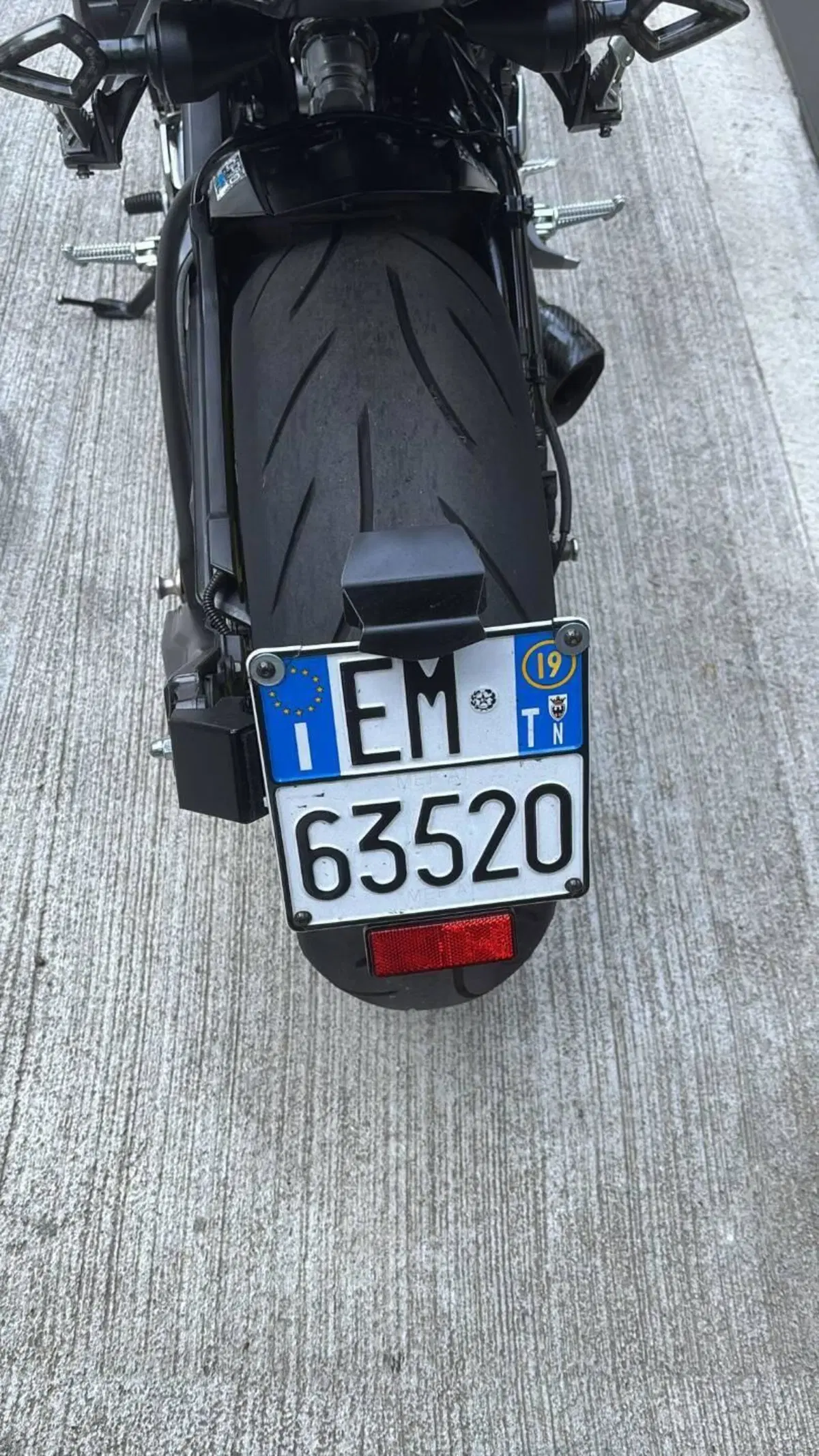 Yamaha MT-09 (2017 - 20) (10)