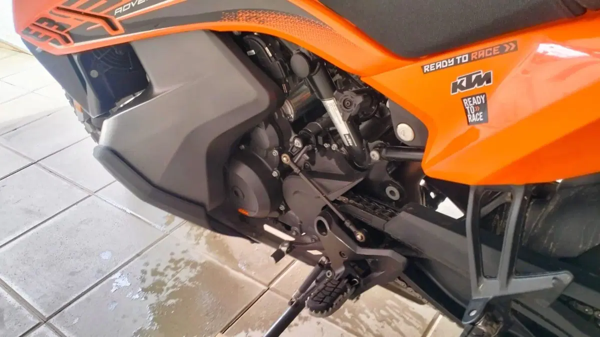 KTM 890 Adventure (2022) (10)