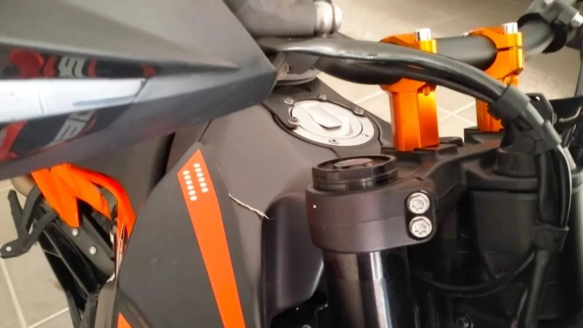 KTM 890 Adventure (2022) (11)