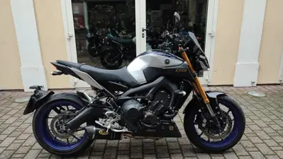 Yamaha MT-09 SP (2018 - 20) usata