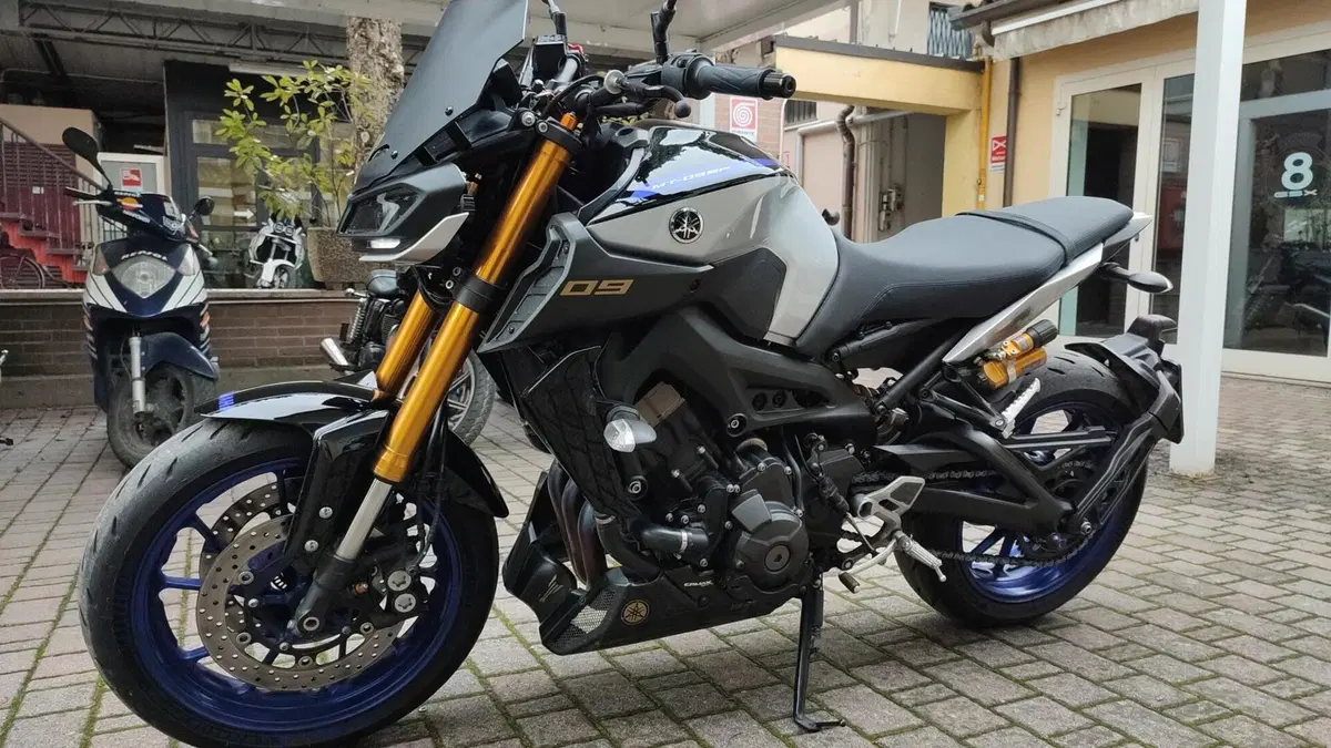 Yamaha MT-09 SP (2018 - 20) (3)