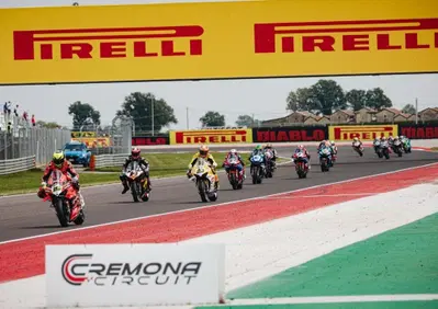SBK. Vivi Cremona da protagonista con MotoXRacing e Motorsport World Service