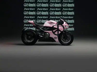 Norton Manx R: nasce la one-off in collaborazione con Peaceful Research
