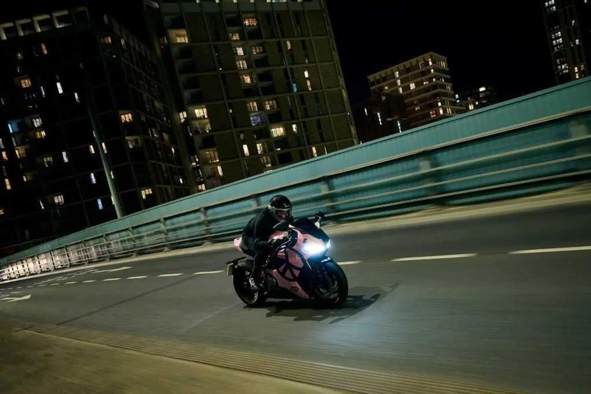 Norton Manx R: nasce la one-off in collaborazione con Peaceful Research (4)