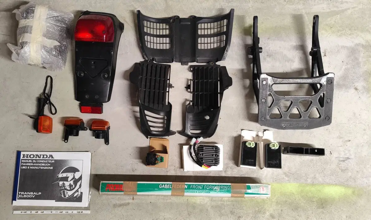 Honda Transalp XL 600V (1991 - 93) (7)