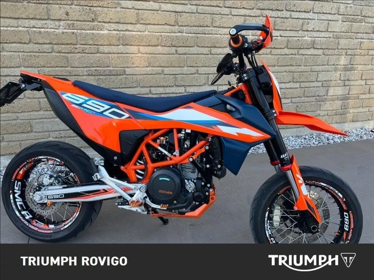 KTM 690 SMC R (2023 - 25) (9)