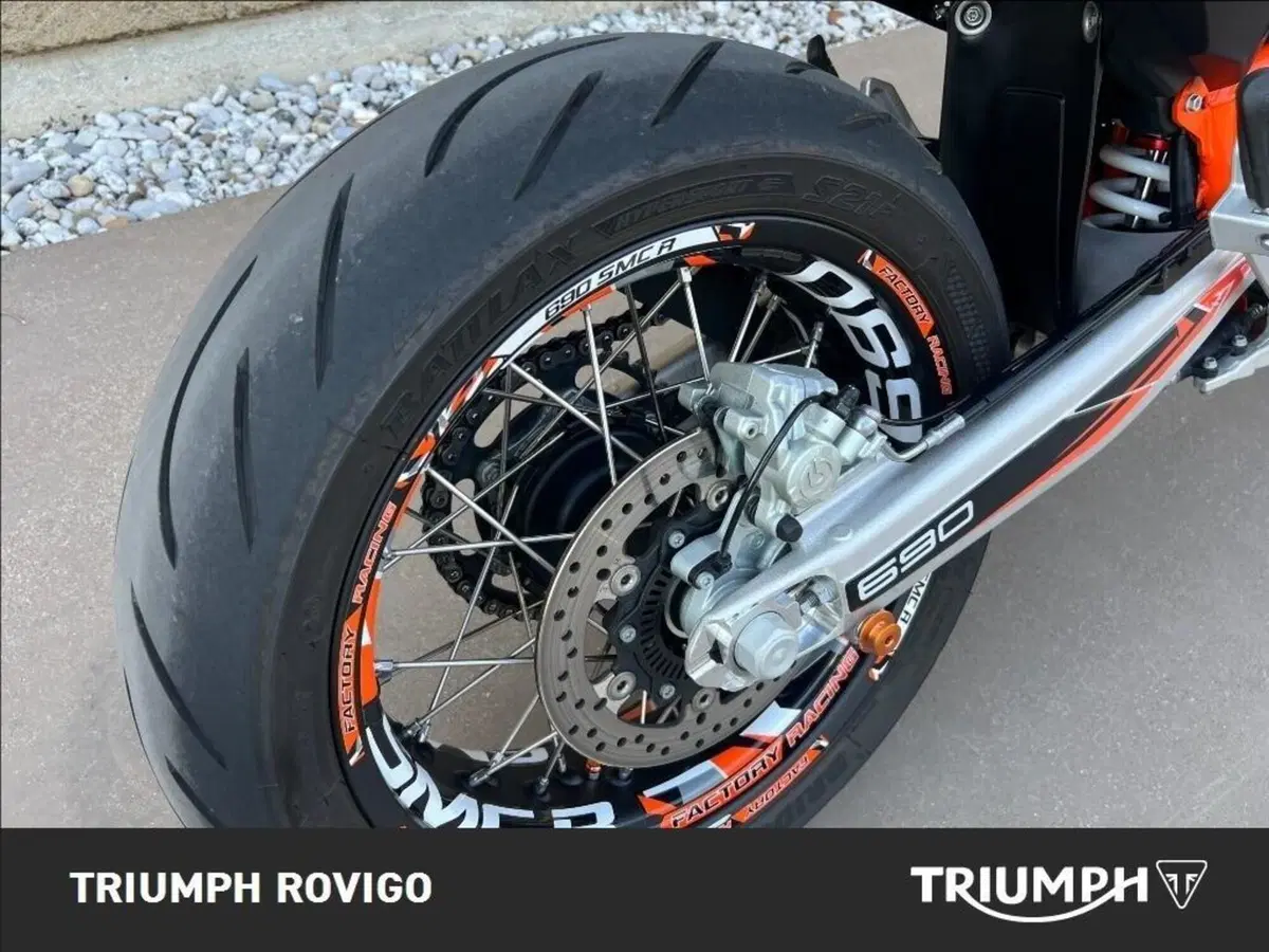 KTM 690 SMC R (2023 - 25) (4)