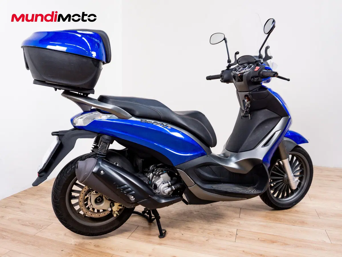 Piaggio Beverly 300 ABS-ASR (2021 - 25) (3)