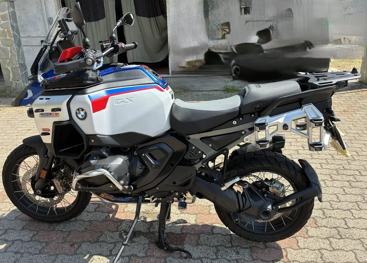 Bmw R 1300 GS Adventure (2025 - 26) (4)