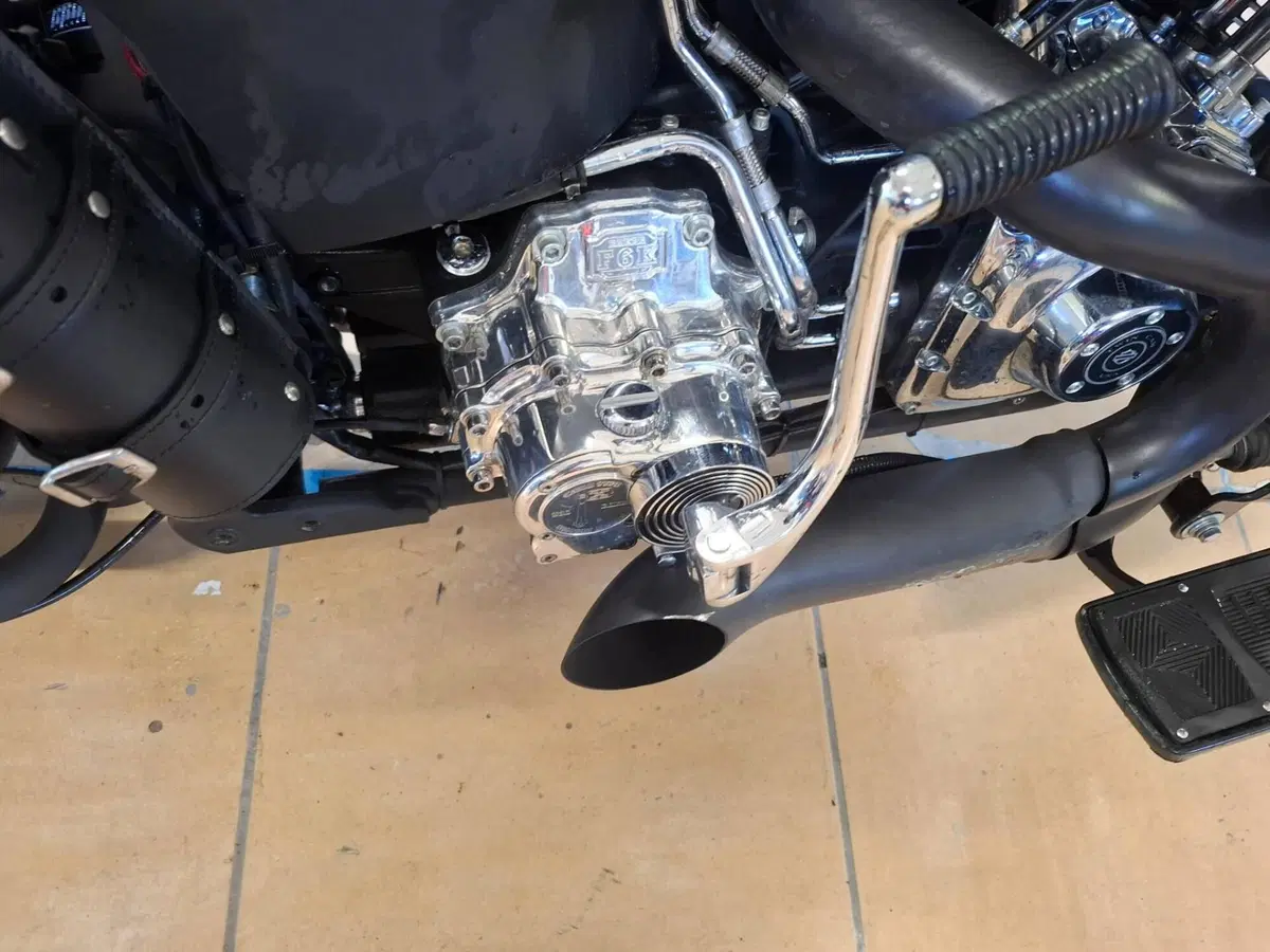 Harley-Davidson 1450 Heritage Springer (2000 - 03) - FLSTS (5)