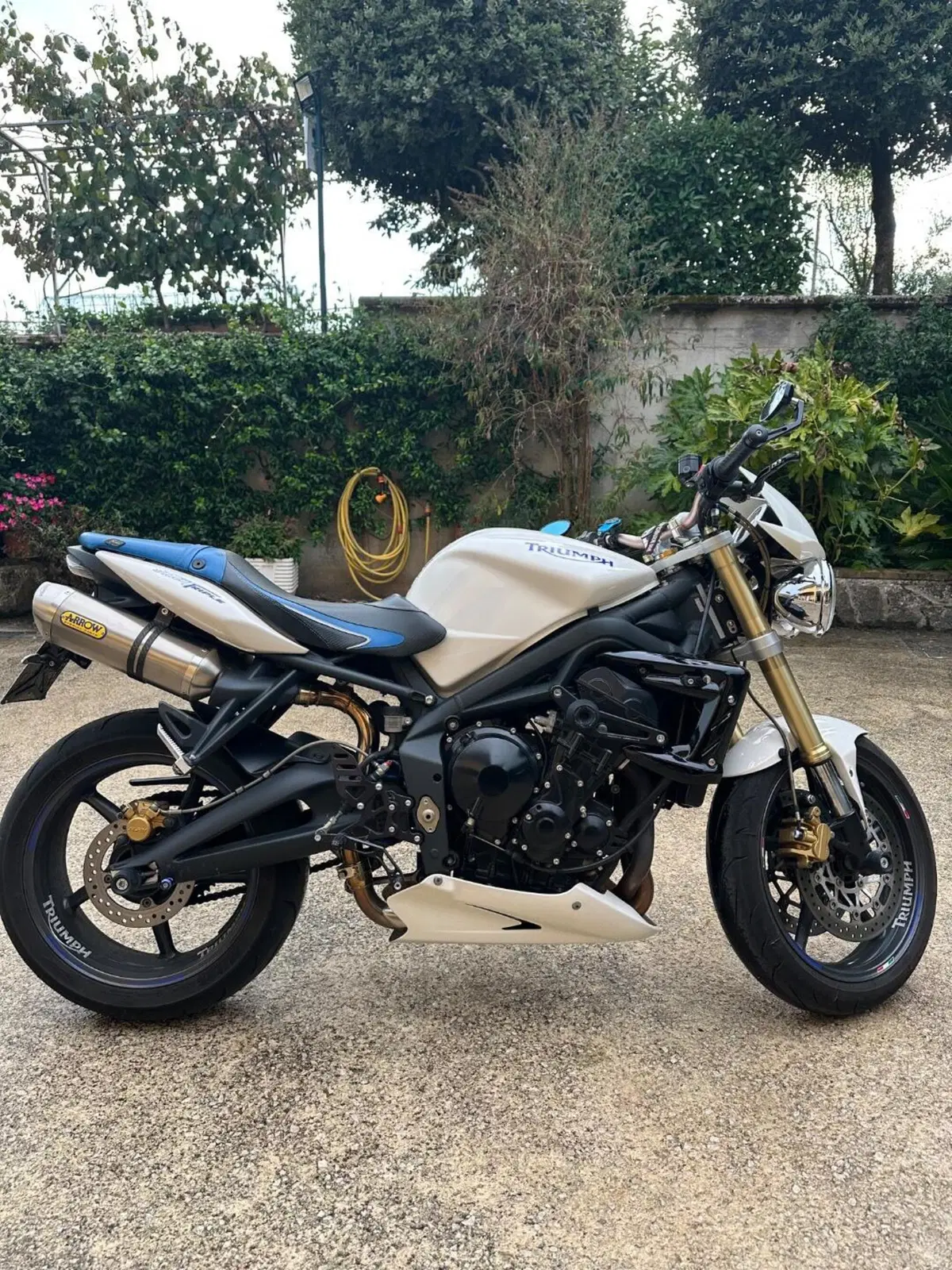 Triumph Street Triple (2007 - 12) (3)