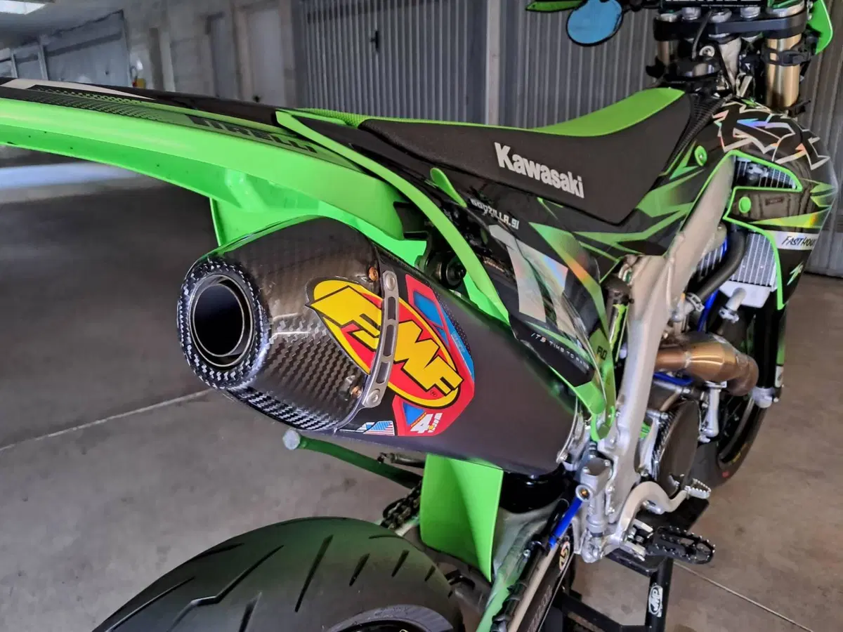 Kawasaki KX450F (2023) (4)