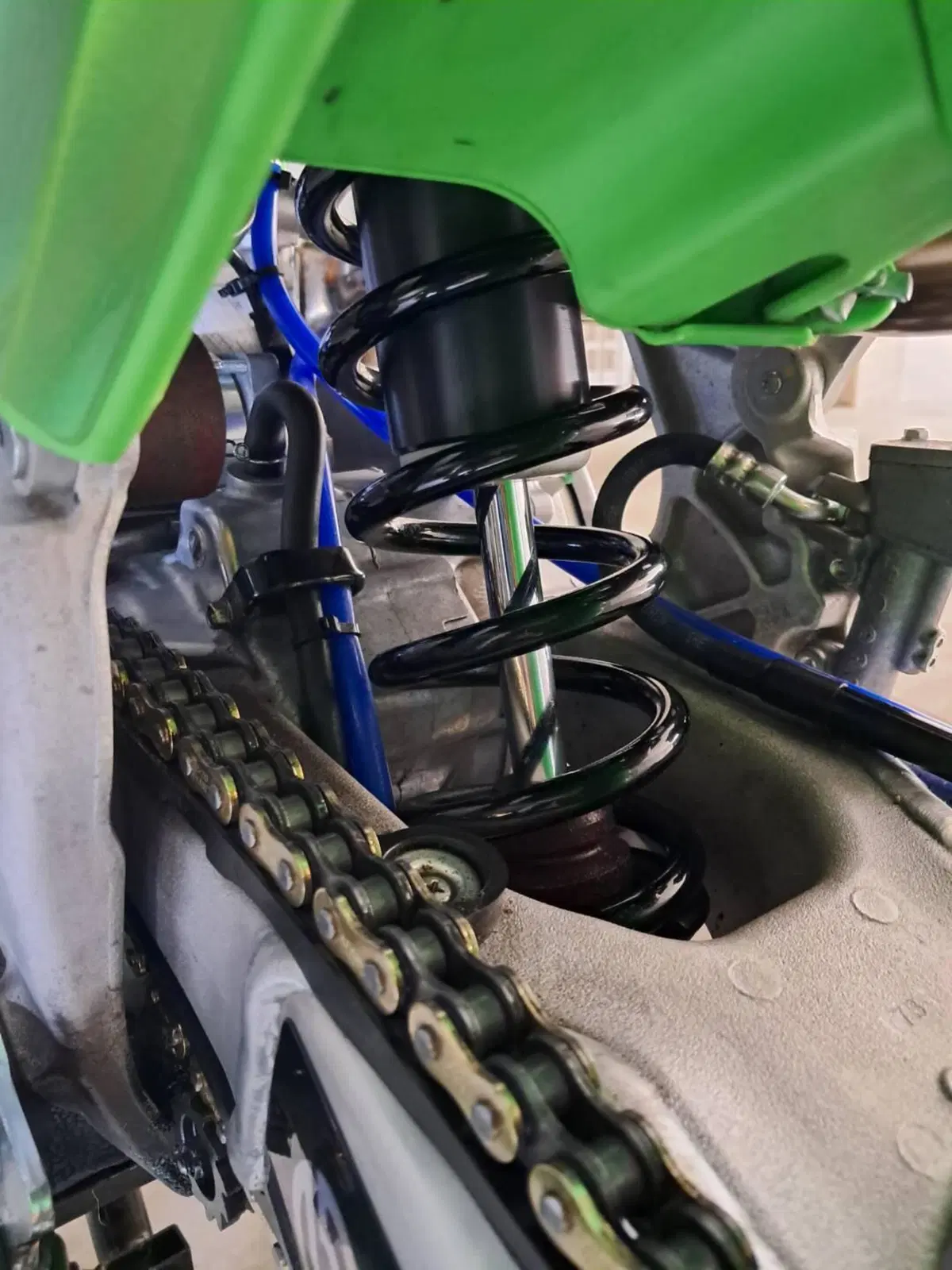 Kawasaki KX450F (2023) (9)