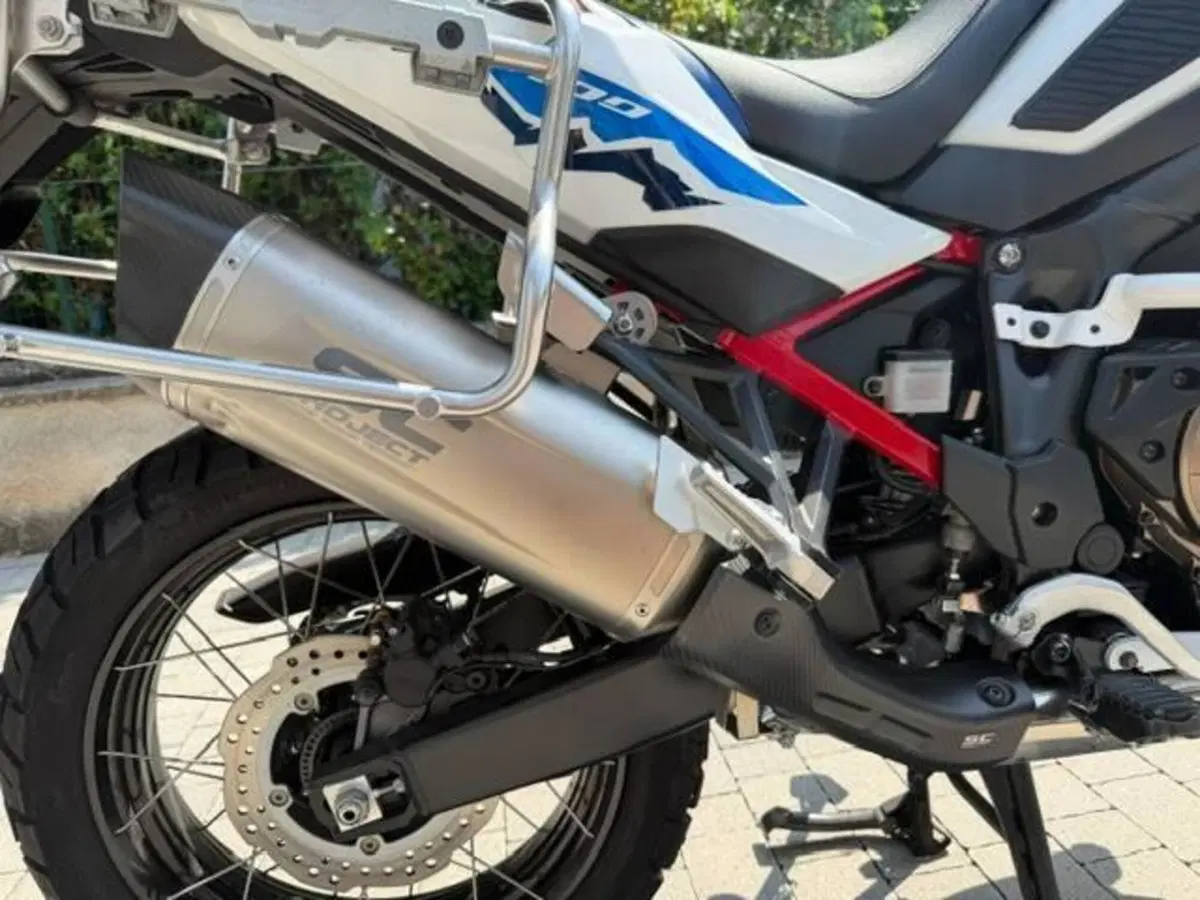 Honda Africa Twin CRF 1100L ES (2024 - 26) (17)