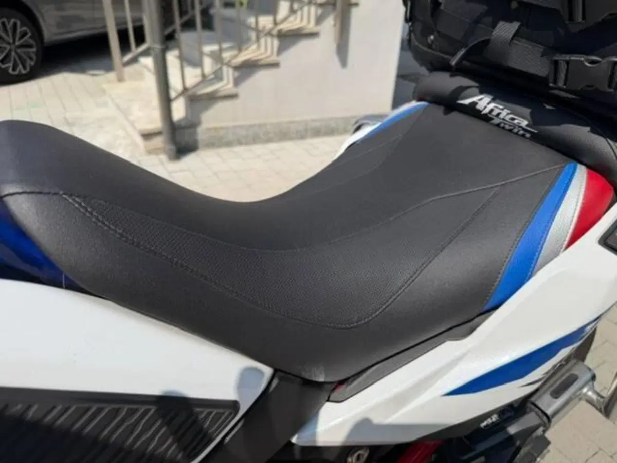 Honda Africa Twin CRF 1100L ES (2024 - 26) (18)
