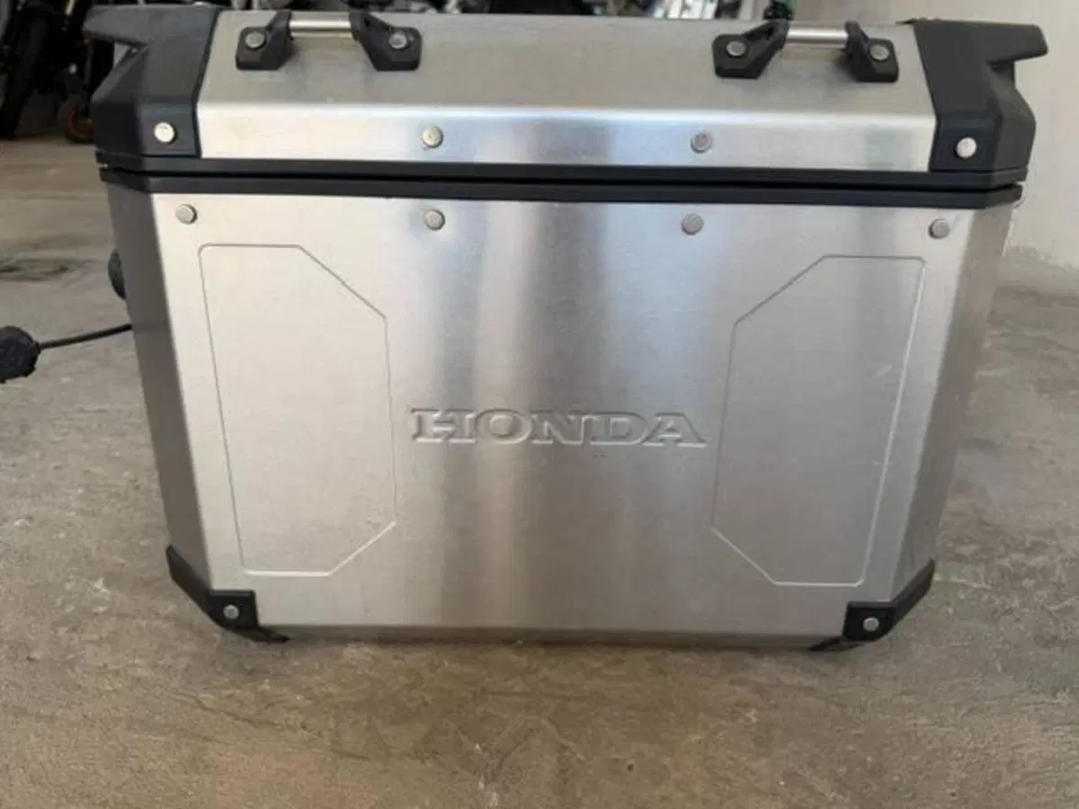 Honda Africa Twin CRF 1100L ES (2024 - 26) (20)