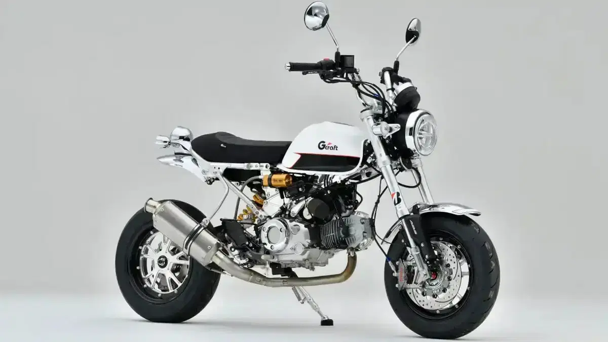 Honda Monkey 125, il gioco si fa sempre pi&ugrave; serio: monobraccio, Ohlins e Brembo [GALLERY]
