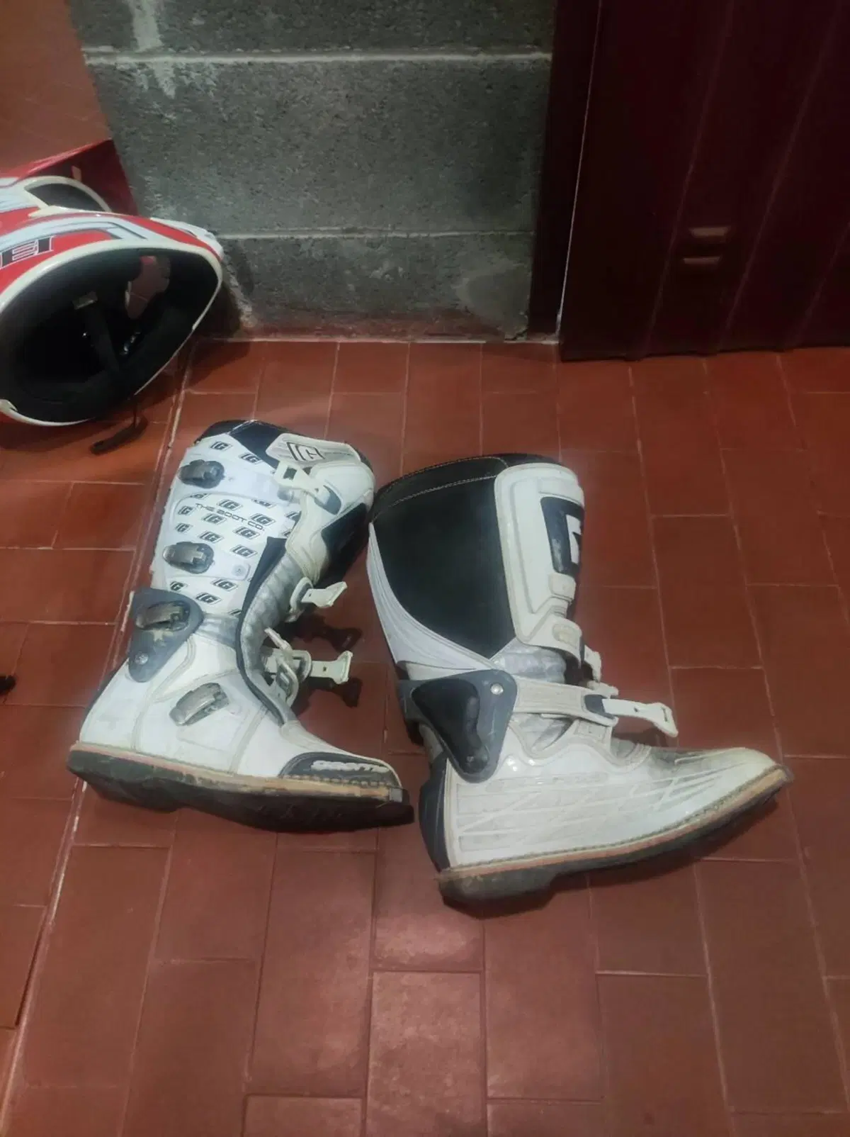 Abbigliamento enduro Shoei