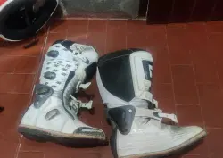 Abbigliamento enduro Shoei
