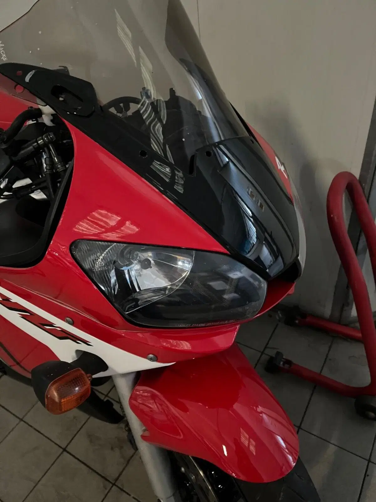 Yamaha YZF R6 (1999 - 00) (3)