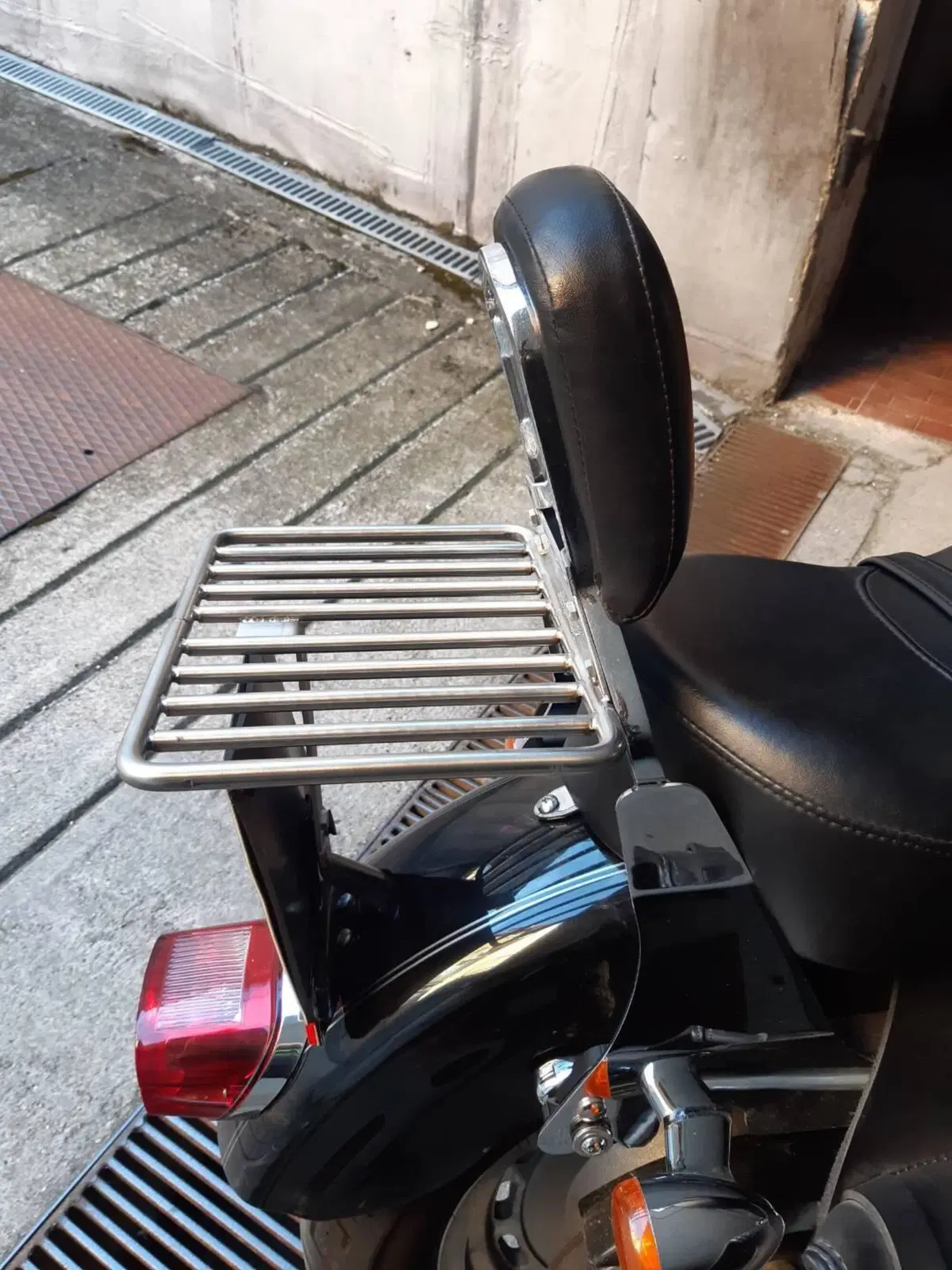 Harley-Davidson 1200 Custom (2007 - 13) - XL 1200C (7)